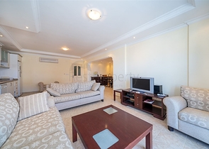 بنتهاوس واسع 4 + 1 مع تراس في منطقة توسمور