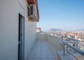 بنتهاوس واسع 4 + 1 مع تراس في منطقة توسمور